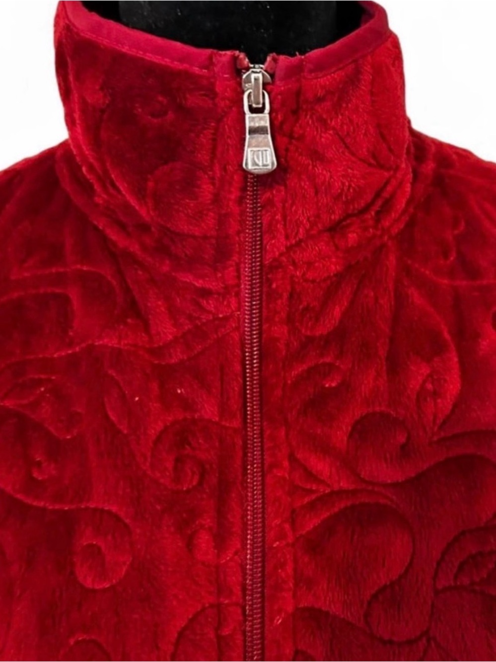 Carole Little Red vest with embossed floral swirls and pockets